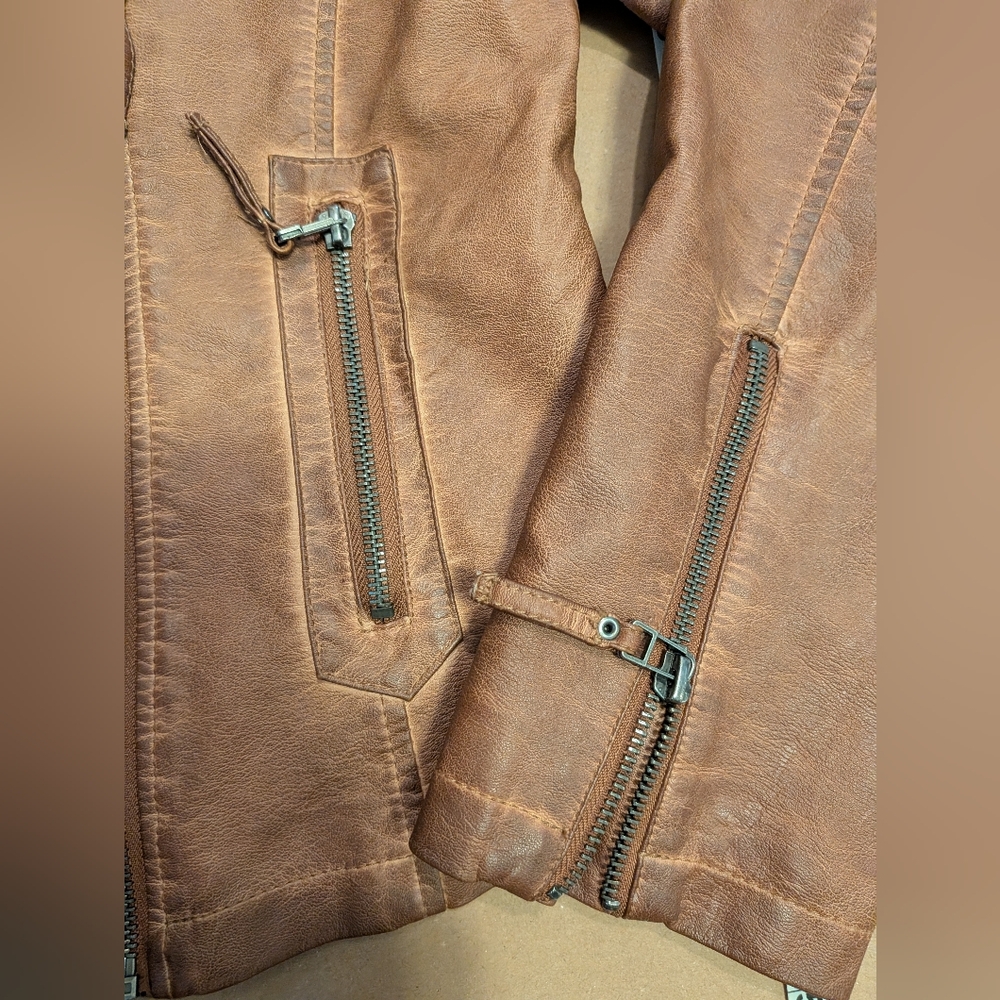 Tan Jacket - Picture 2 of 8